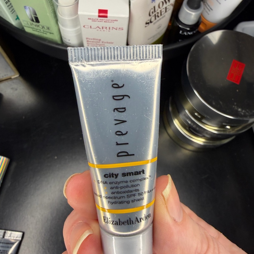 Elizabeth Arden Prevage City Smart SPF 50 Shield